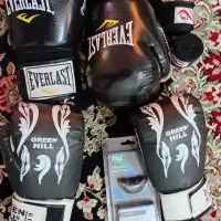 لوازم بکس یک دسته دستکش اصل لوازم دیگر