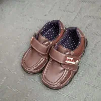 کفش بچگانه