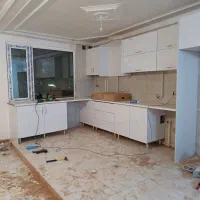 یک واحد مسکونی طبقه سوم
