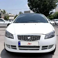 رانا سقف شیشه 1401شش دنده