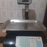 ترازو دیجیتال محک