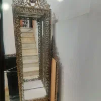 بوفه،کنسول،آینه و شمعدان برنزی و میزخاطره و تابلو