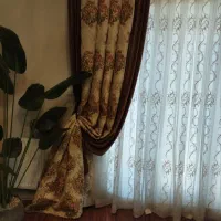 یک جفت والن مخمل و ژاکارد، بسیار شیک و سنگین