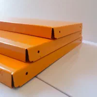 کفی قفسه فلزی