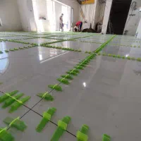 کارگر کاشی کاری کارکرده باشد