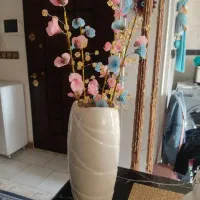 گل و گلدون کاملا سالم می‌باشد