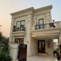 دفتر خدمات نظافتی آسمان ابی