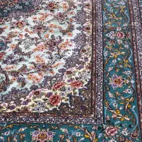 فرش دستباف تازه از دار بریده شده