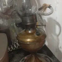 لمپای قدیمی خورشیدنشان