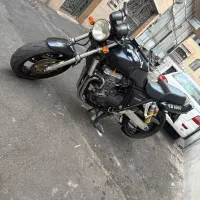 سی بی ۱۰۰۰