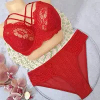 لباس زیر زنانه