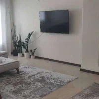۹۰متر ۲خواب*رو به کوچه و آفتاب،سالن تمام پرده خور*