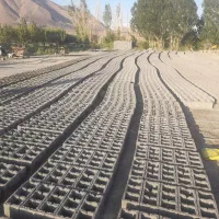 بلوک سیمانی ته بسته