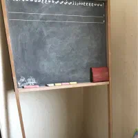 تخته سیاه گچی پایه دار