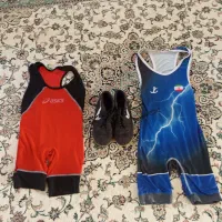 دوبنده کشتی و کفش کشتی