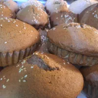 فروشنده خانم برا نان فانتزی