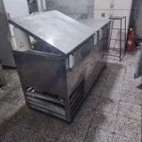 خریدار و فروش یخچال صندوقی و صنعتی ایستاده