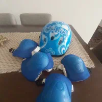 کلاه و تجهیزات اسکیت و دوچرخه سواری