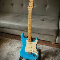 گیتار الکتریک squier stratocaster ژاپن