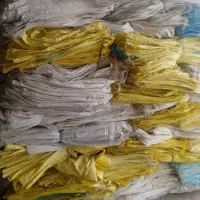 تعدادی گونی در حد و کارکرده