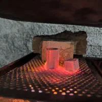 زغال حبه ای و ۶ ضلعی صد در صد کربن پسته(نارگیل)