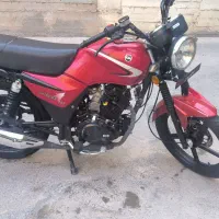 لوکی باکسر ۱۸۰ قرمز