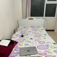 تخت بزرگسال