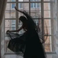 آموزش تخصصی تمامی رقص ها با مربیهای حرفه ای