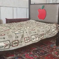 تخت خواب  یکنفره به همراه تشک