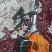 فروش علف زن