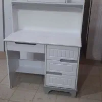 میزتحریر.میزکامپیوتر