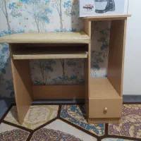 میز کامپیوتر