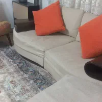 مبل ۷نفره همراه با میز وسط