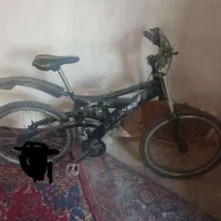 دوچرخه نیاز به تعمیر