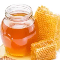 فروش استثنایی عسل طبیعی نهاوند