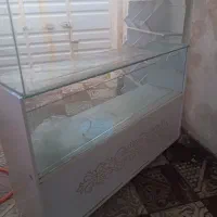 یک عدد ویترین پاچال مغازه در حد نو