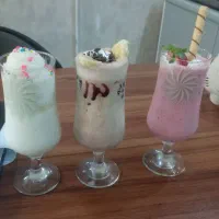 بستنی و آبمیوه