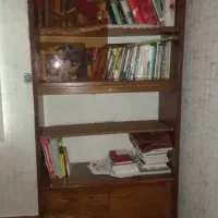 کتابخانه چوبی