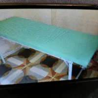 تخت معاینه