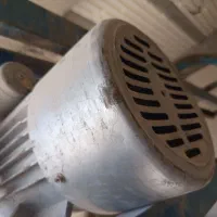 بالابر درجه یک و موتور اصلی.هم کرایه ای و هم فروشی