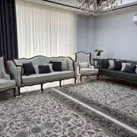 مبل کوئین فرانسوی