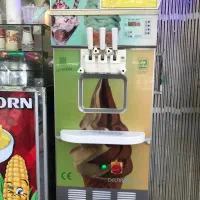 دستگاه بستنی