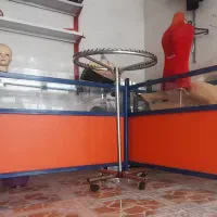 ویترین مغازه