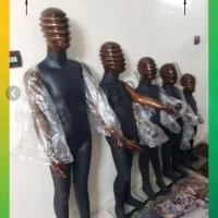 ۳ عدد مانکن سالم و تمیز در ۳ سایز