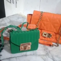 کیف های خوشگل با قیمت های استثنائی