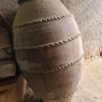 کوزه زیر خاکی عتیقه