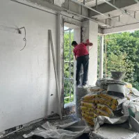 کارگر ساده ساختمانی