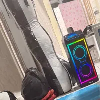 کیسه بوکس بزرگ نو و اسپیکر