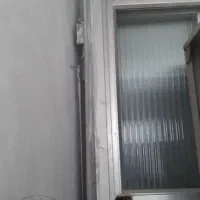 3عدد درب آلمینیوم با شیشه و چهار چوب سالم