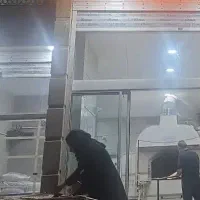 فروش-تجاری-نوساز-100-متر-کف-بر-8-متری